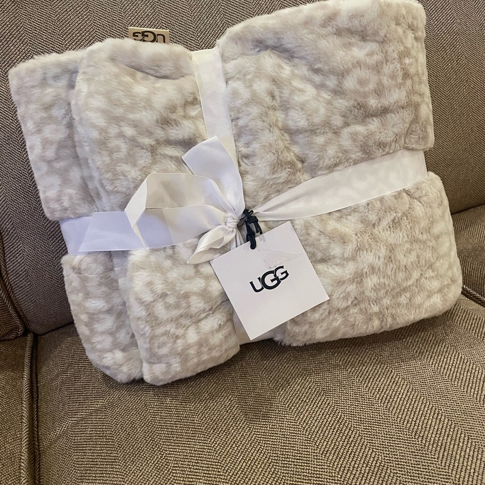 UGG Soft Cream Faux Fur Throw